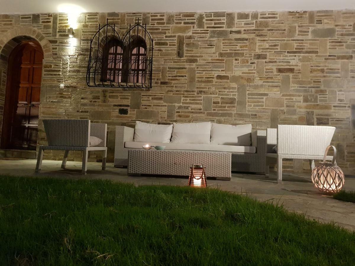 Wood And Stone Villa Sani  Екстер'єр фото